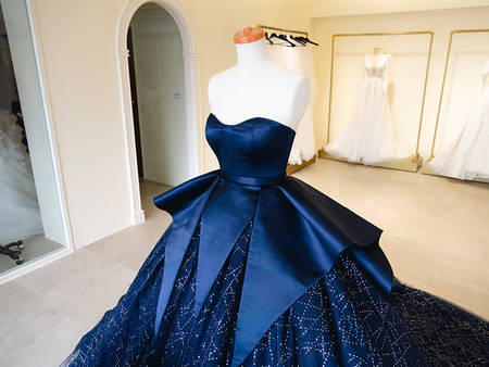 替新娘找到更好的選擇！J2 Wedding 禮服設計總監：「每個人都有與眾不同的特質」，專業建議幫新娘打造完美婚紗